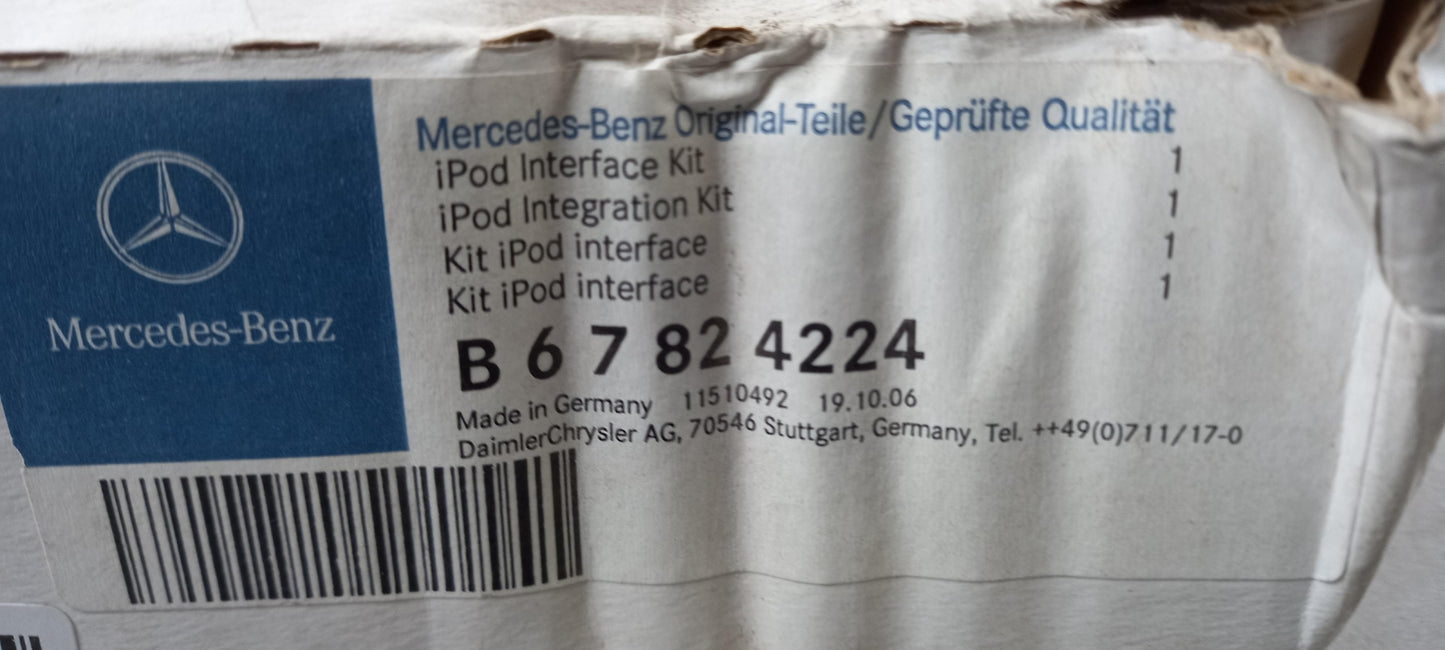 Original MERCEDES-BENZ W209 CLK iPod Interface Satz B67824224