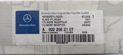 Original OE MERCEDES-BENZ Kupplung Nehmerzylinder A0022952107