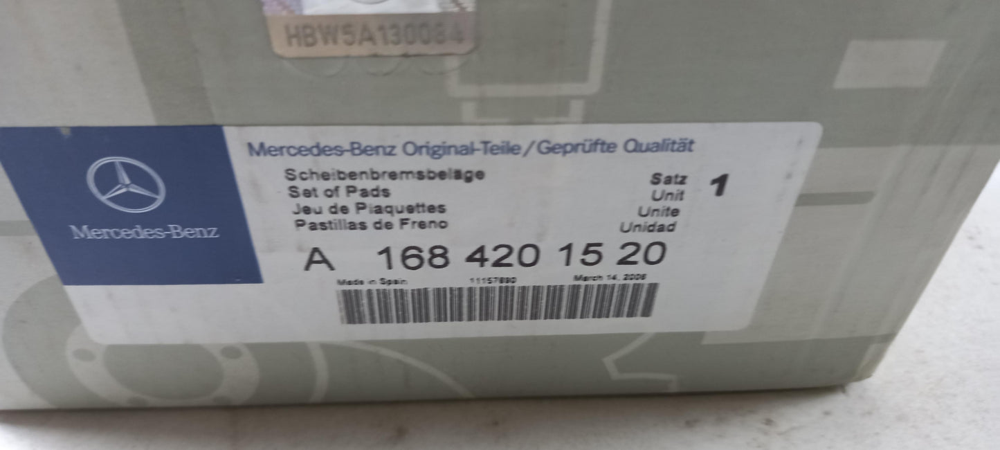 Original MERCEDES-BENZ W168 Bremsbeläge Bremsklötze vorne A1684201520