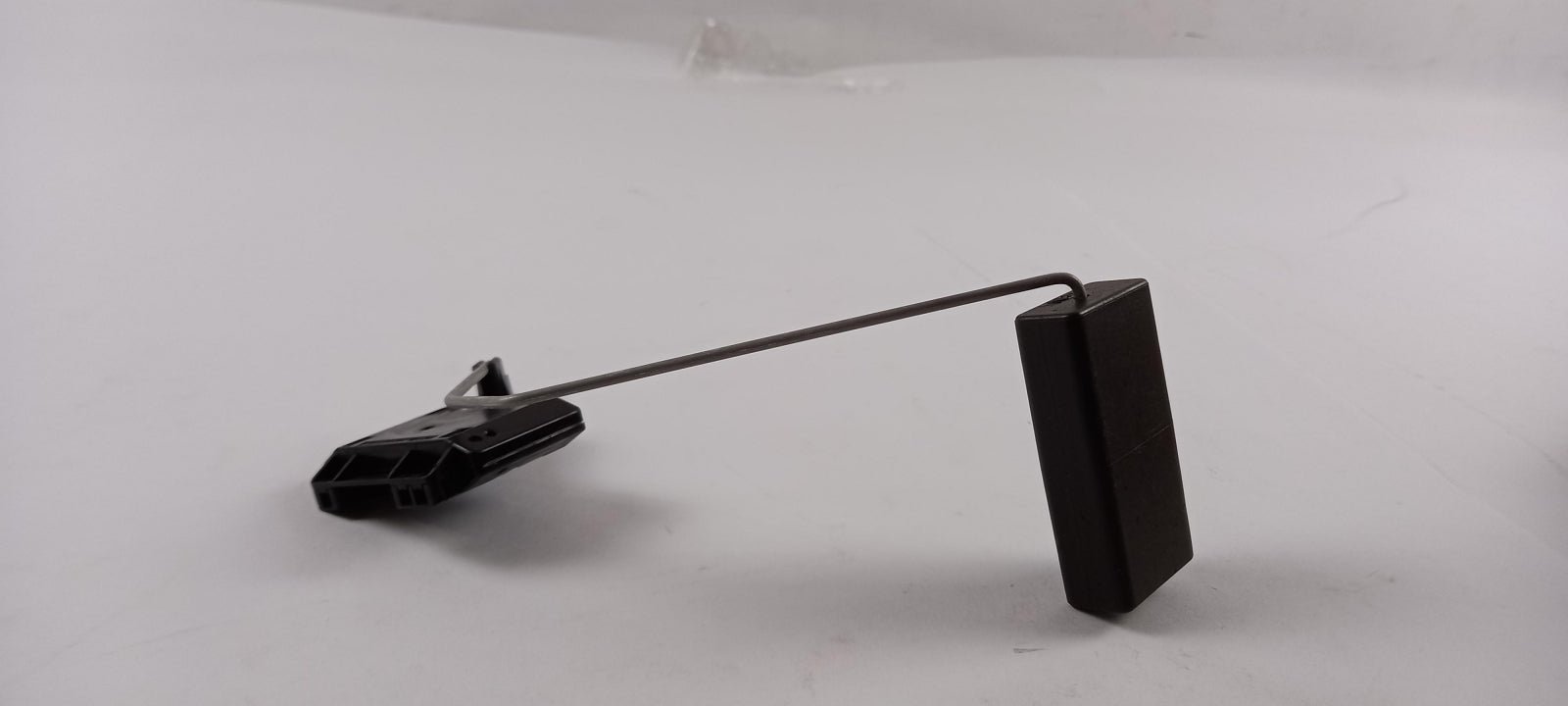 Original OE Volkswagen Kraftstoffvorrat Sensor 6R0919673