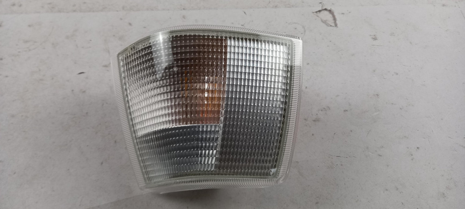 Original OE VOLVO Heckleuchte 6817028