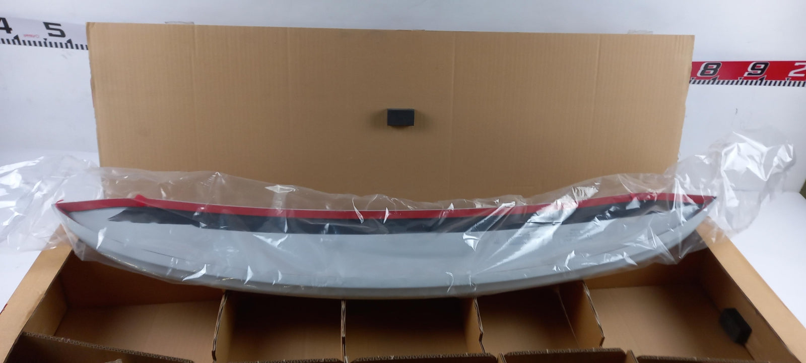 Original OE MERCEDES-BENZ Spoiler A2047930288