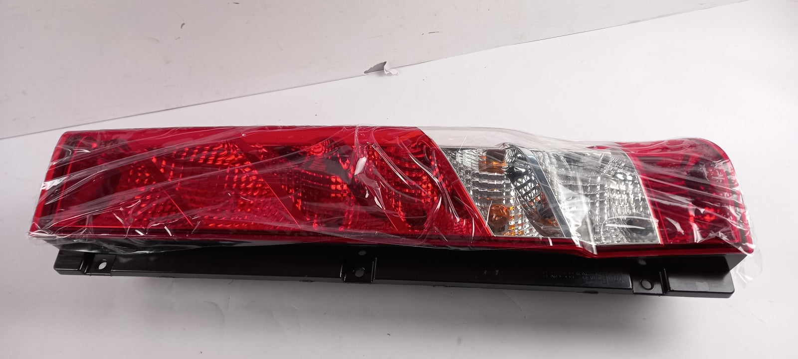 Original IVECO Daily VI 2014-2024 Heckleuchte Rückleuchte Rechts 5801523221