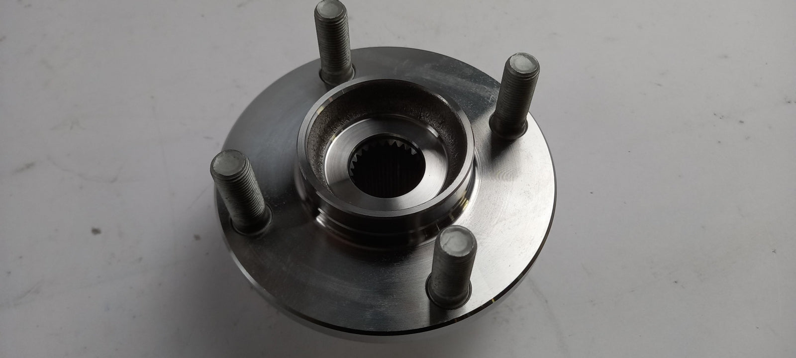 Original OE NISSAN Radnabe 40202AX000