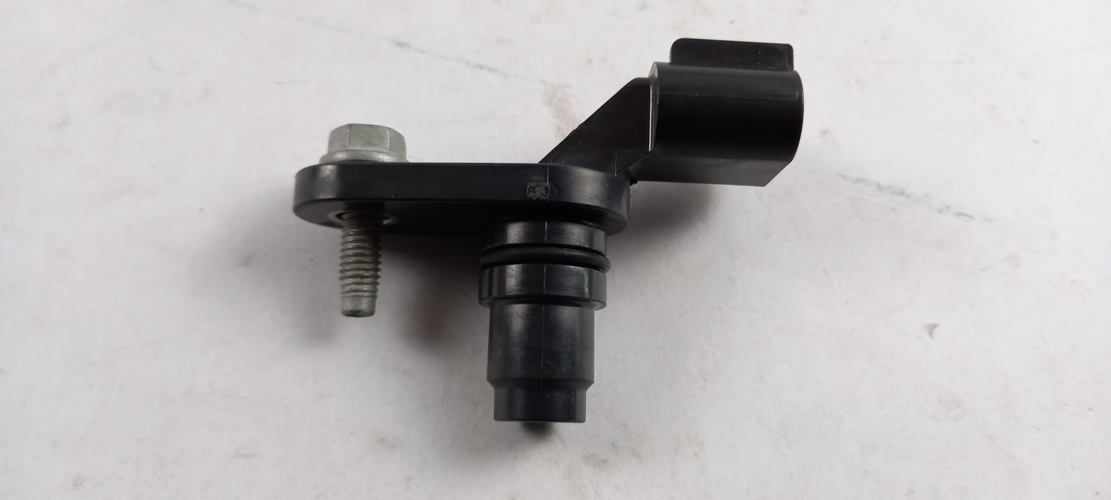 Original OPEL Astra-J Antara GT Insignia-A 2.0/2.4i Nockenwellensensor 12577245