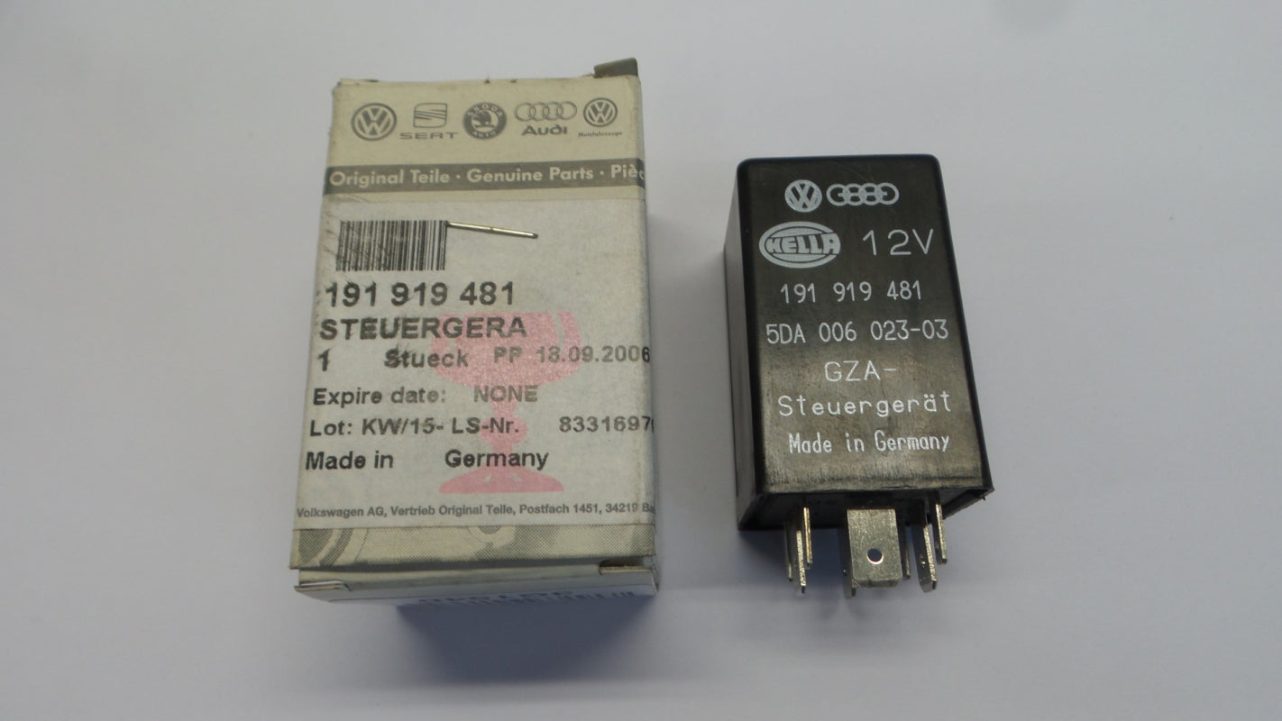 Original AUDI 80 90 100 VW Golf Jetta Passat Steuergerät Relais 191919481