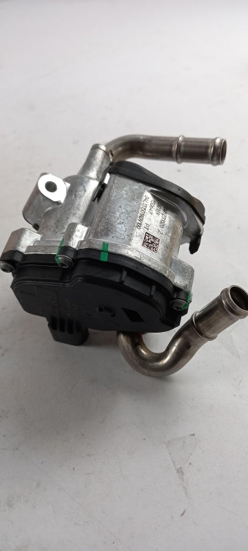 Original AUDI Q2 Q3 II (F3) VW Tiguan II (AD/BW) AGR-Ventil 04L131501AD