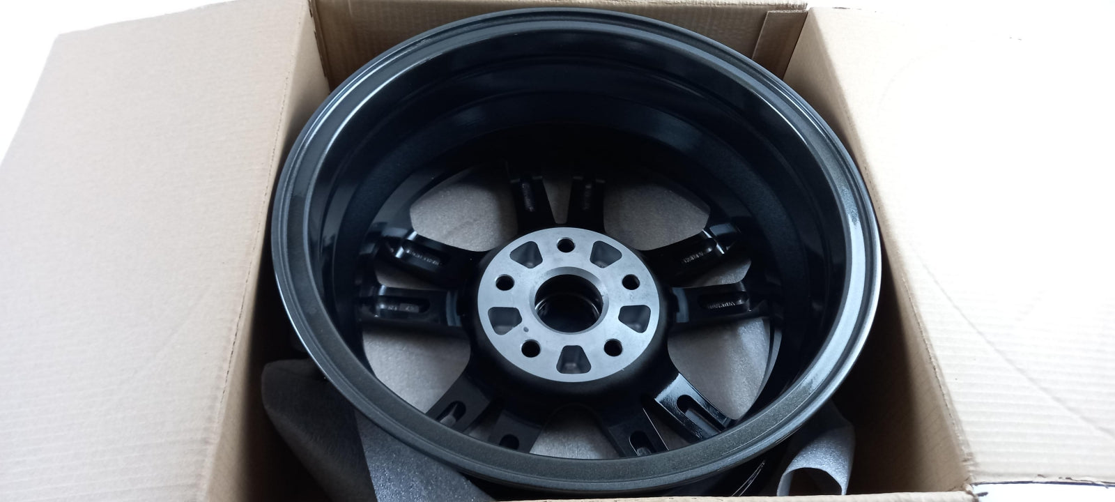 Original AUDI VW SKODA SEAT Alufelge 6Jx15" ET43 ZIT60154351D09