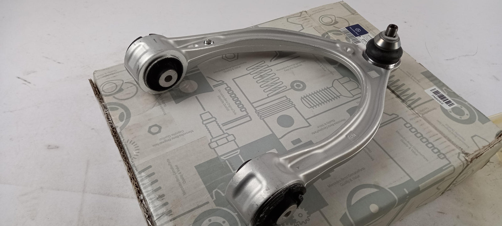 Original MERCEDES-BENZ W205 X253 W213 Querlenker links vorne oben A2053305501