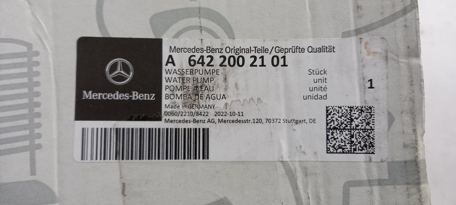 Original MERCEDES-BENZ C218 W213 W212 W222 W251 OM642 Wasserpumpe A6422002101