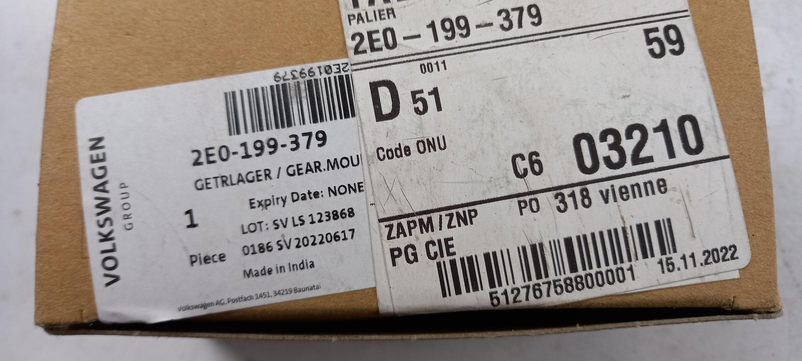 Original OE Volkswagen Getriebelagerung 2E0199379