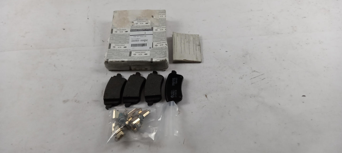 Original OE NISSAN Bremsbeläge 4406000Q3C