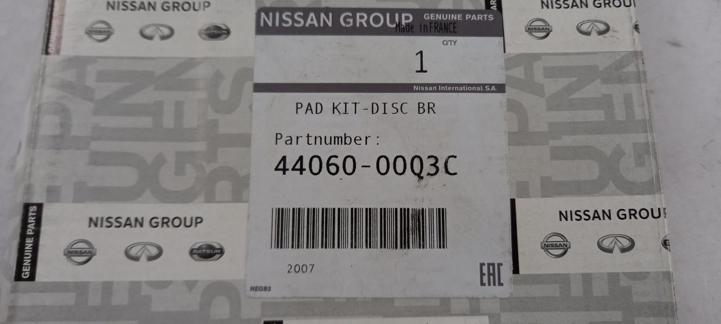 Original OE NISSAN Bremsbeläge 4406000Q3C