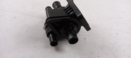 Original CITROEN C3 I-II Xsara II PEUGEOT 1007 Thermostatgehäuse 1.4HDi 1336V6