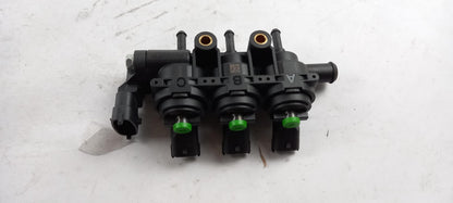 Original OE RENAULT Kraftstoff Verteilerrohr 175231448R