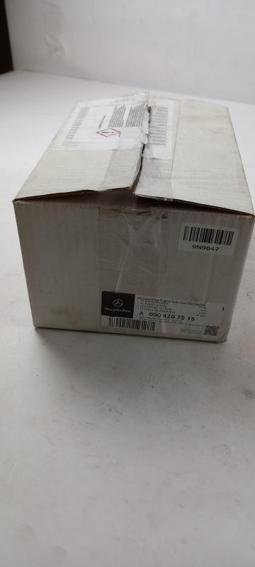 Original OE MERCEDES-BENZ Bremssattel Träger A0004207515