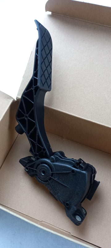 Original OE Volkswagen Gaspedal 7E1721503C