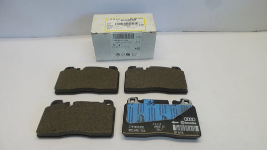 Original AUDI A6 A7 '15- Q5 '13- Bremsbeläge Bremsklötze vorne 8R0698151H