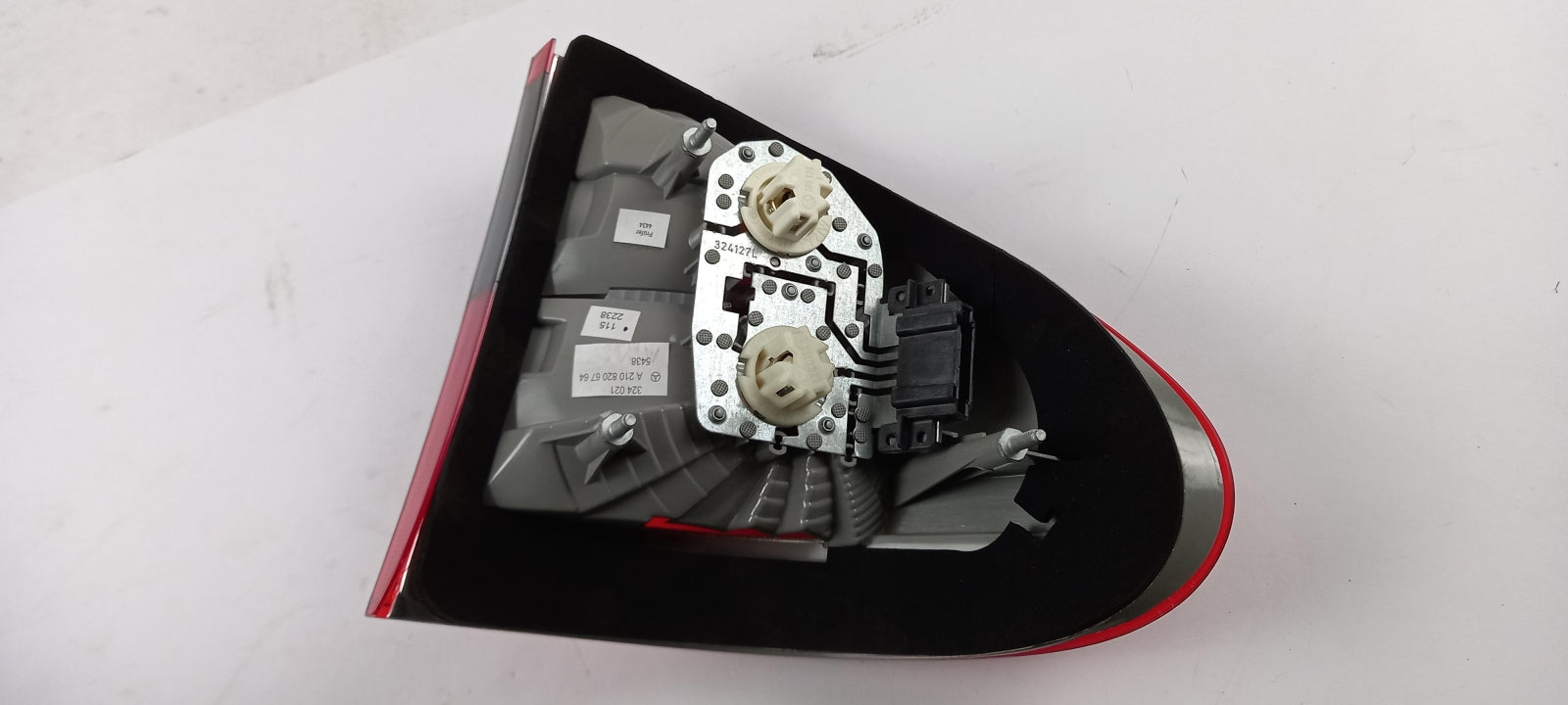 Original OE MERCEDES-BENZ Heckleuchte A2108206764