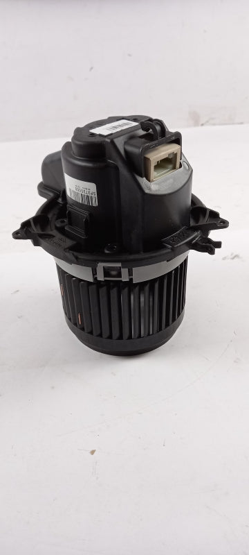 Original RENAULT Clio IV Captur I Innenraumgebläse Elektromotor 272101005R