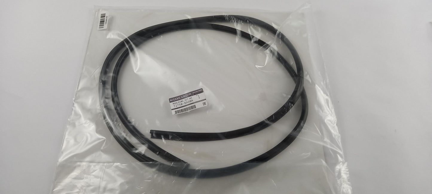 Original OE NISSAN Windscheibe Dichtung 72750BA60A