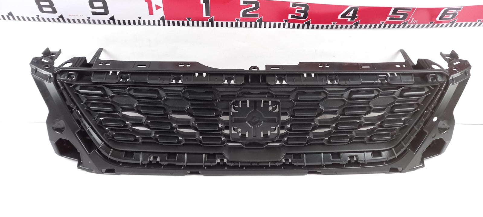 Original SEAT Ibiza V (6F/KJ1) Kühlergitter Kühlergrill Schwarz 6F0853654D9B9
