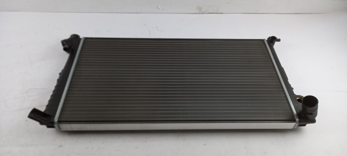 Original PEUGEOT Berlingo 306 Partner CITROEN Xsara Wasserkühler 1331CW