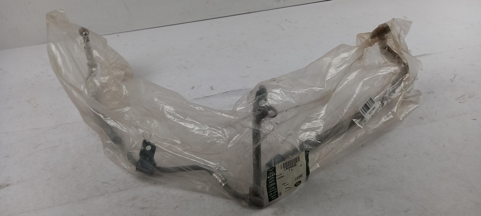 Original OE LAND ROVER Ölleitung LR006636