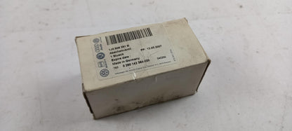 Original OE Volkswagen Ventil 1J0906281B