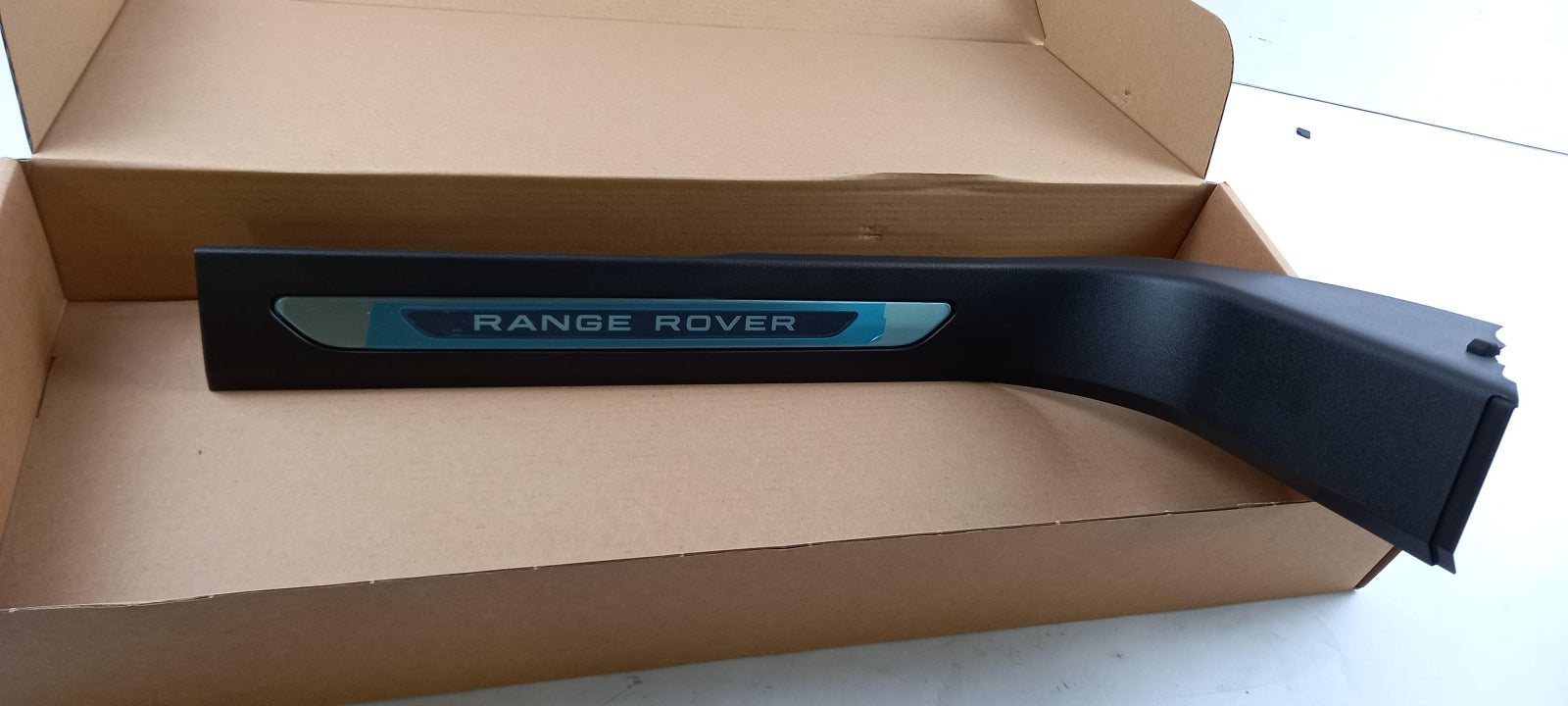 Original OE LAND ROVER Schweller LR138499