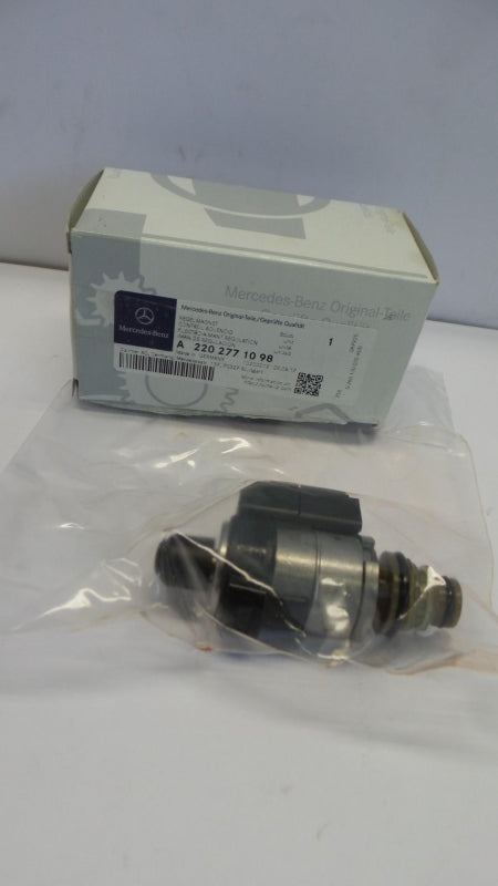 Original MERCEDES-BENZ W164 W166 X204 W221 W251 X253 Magnetventil A2202771098