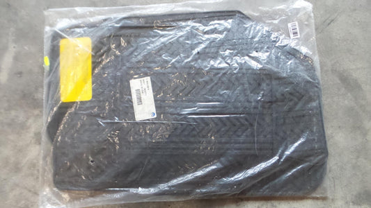 Original FIAT Freemont (2011-2015) Fußmattensatz Gummi Schwarz K82212819