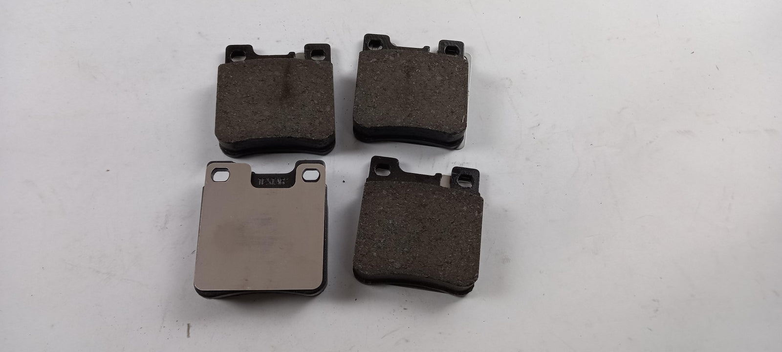 Original OE MERCEDES-BENZ brake pads A0034203020 