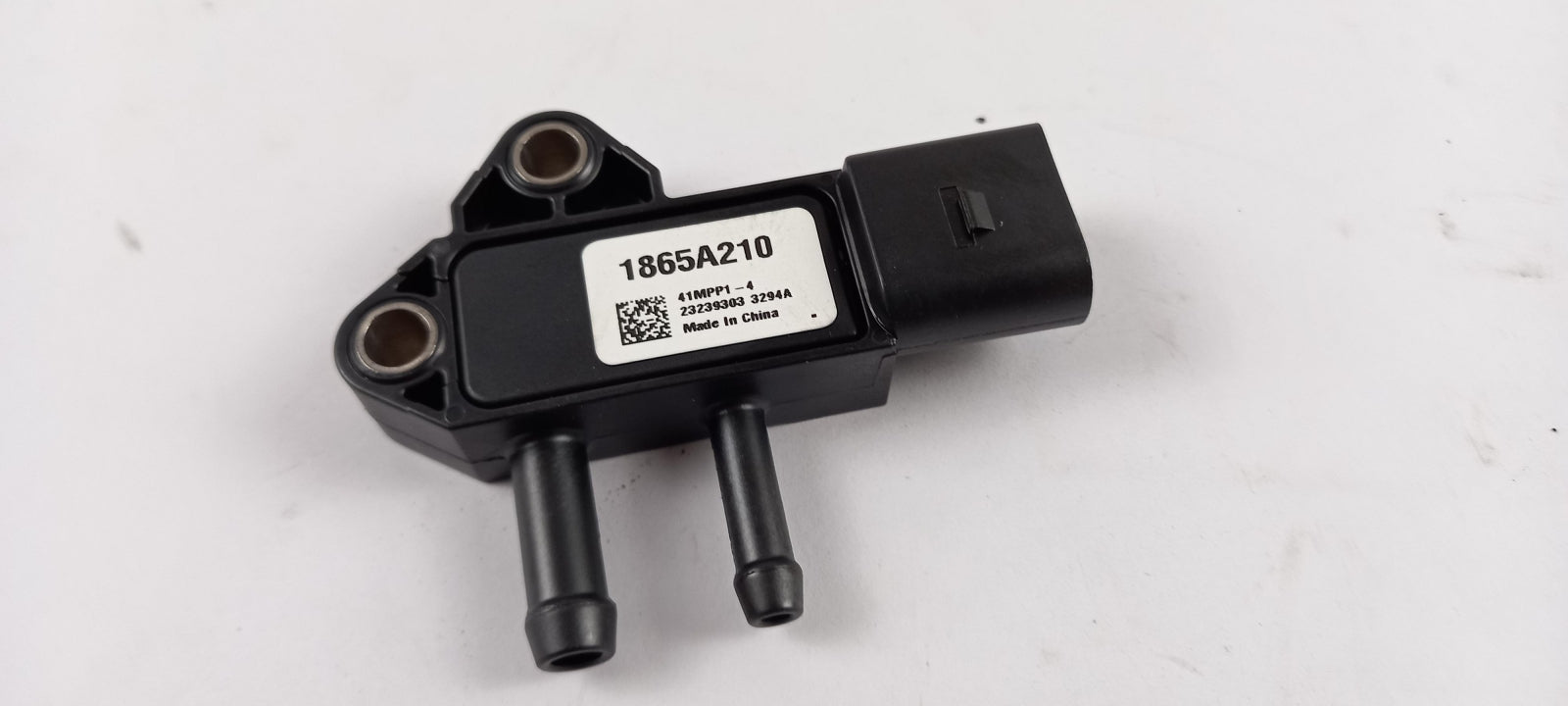 Original OE MITSUBISHI Abgasdrucksensor 1865A210