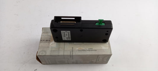 Original OE MERCEDES-BENZ Steuergerät A203820518564