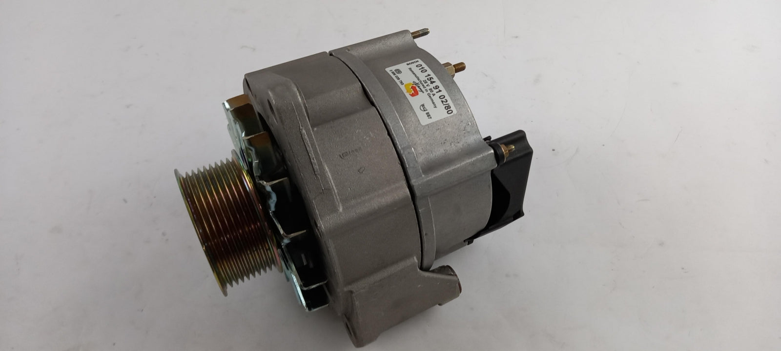 Original MERCEDES-BENZ Actros 28V 80A Lichtmaschine A010154910280