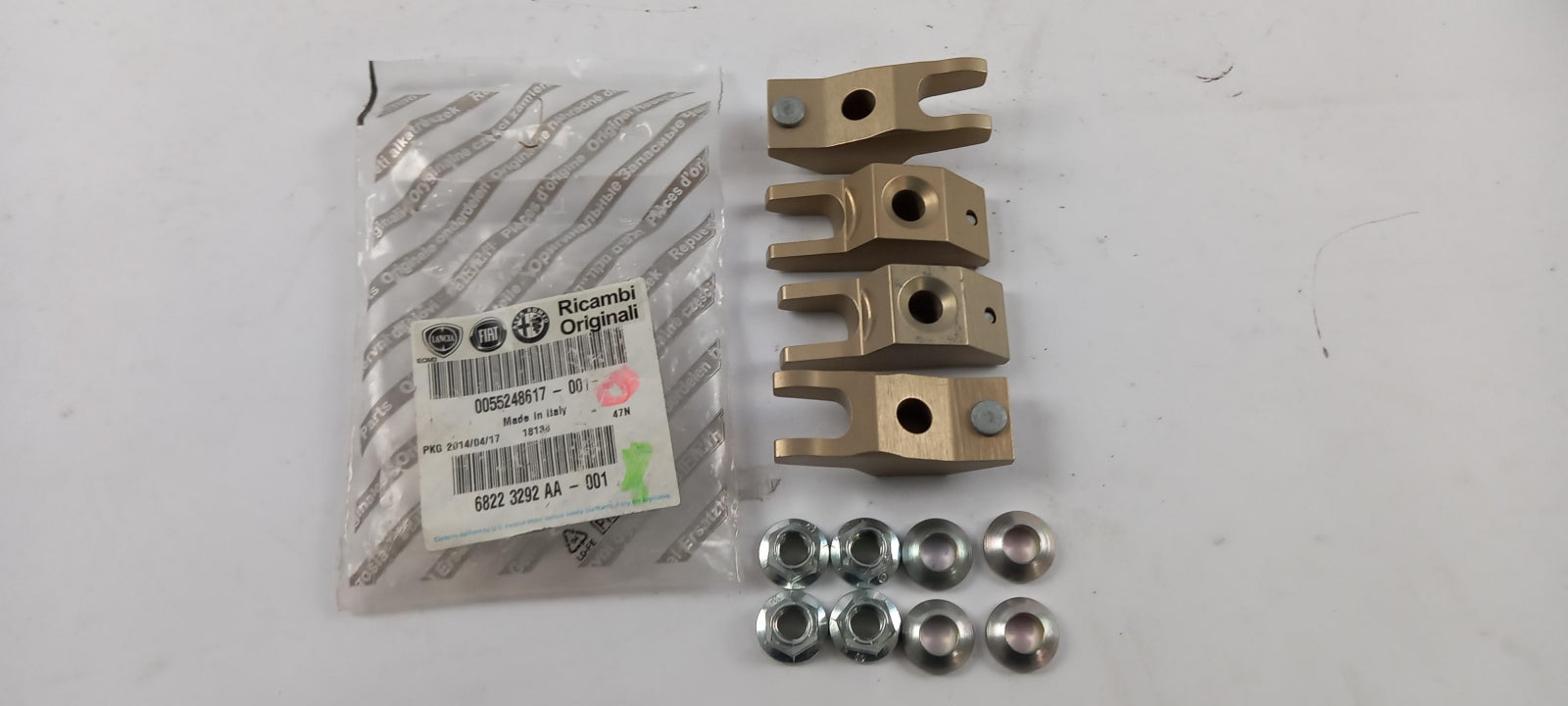 Original OE FIAT Halter 55248617