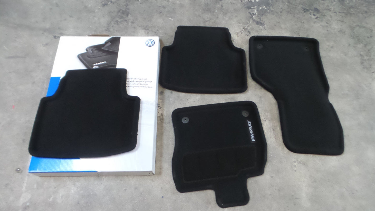 Original VOLKSWAGEN Passat 2015 Fußmattensatz 4 St Schwarz 3G1061445AWGK