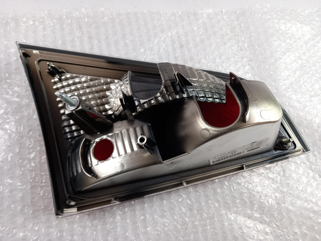 Original OE FORD Heckleuchte 1460784
