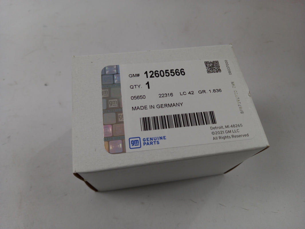 Original OPEL Astra Antara Insignia Zafira 1.8 2.0 2.2 2.4L Ölfilter 12605566
