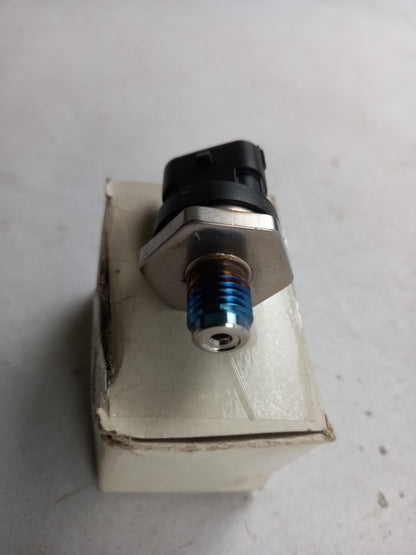 Original OE OPEL Kraftstoffdruck Sensor 93194390