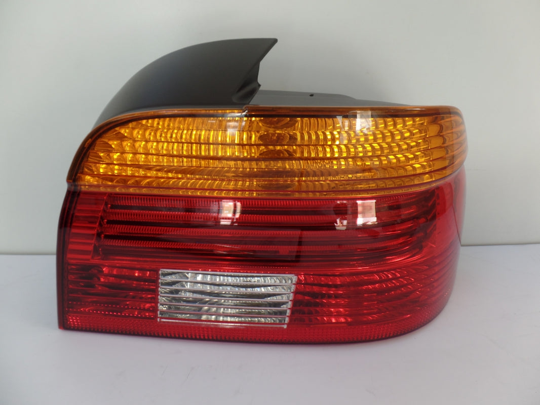 Original BMW 5er E39 Heckleuchte rechts 63216912424