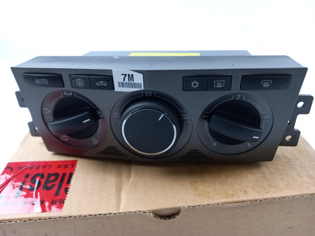 Original OPEL Antara 06-15 Heizungsbetätigung Klimabedienteil 2.0 CDTI 96983845