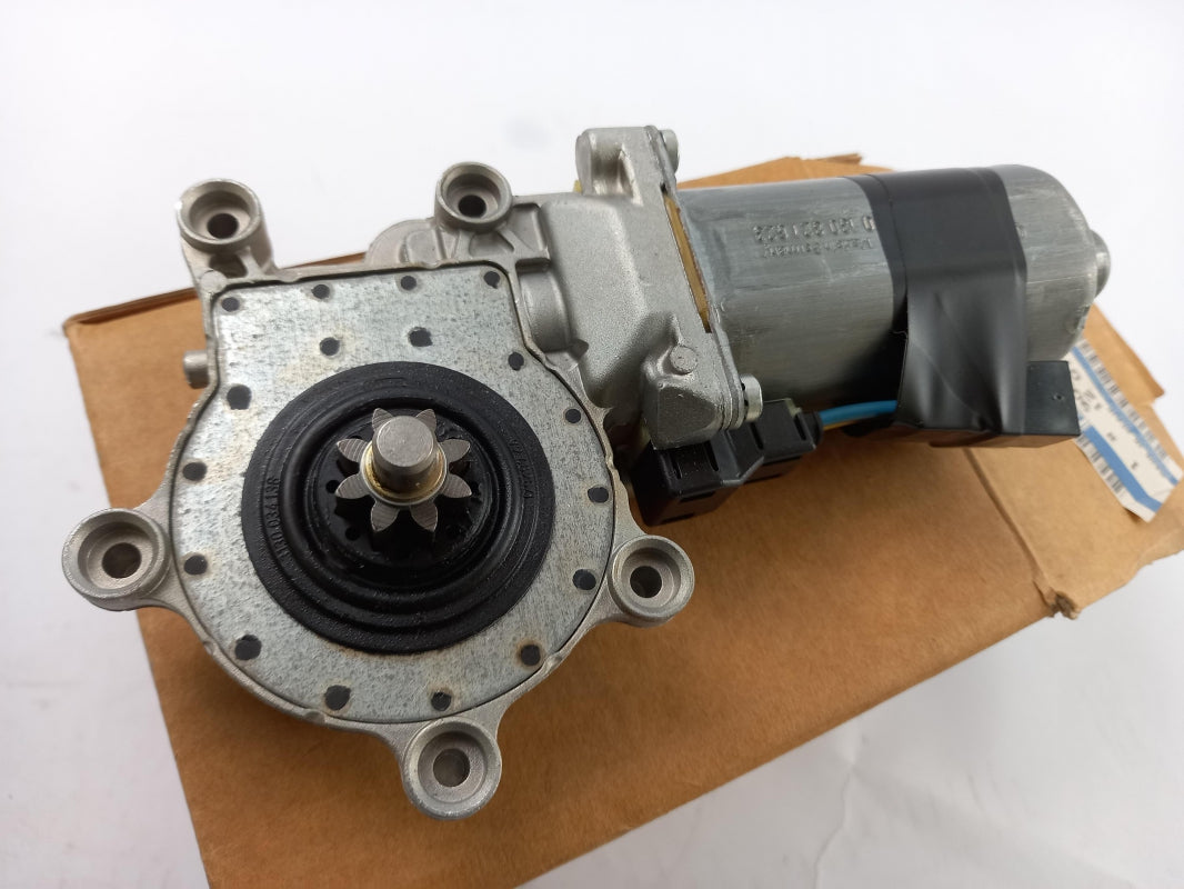 Original OPEL Astra F window regulator motor right 90414656 