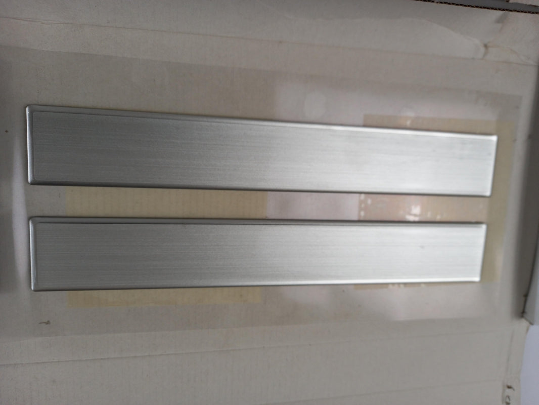 Original OE MITSUBISHI Einstiegsleisten Satz MZ314668
