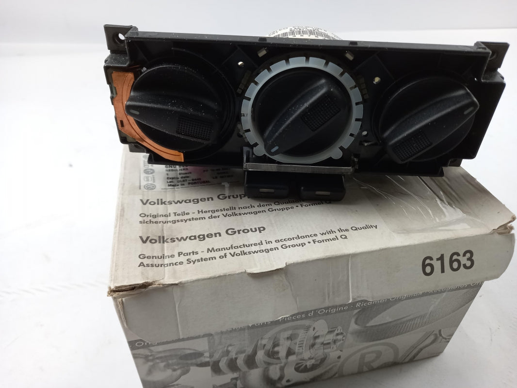 Original OE Volkswagen Heizungsbetätigung 6N0820045B