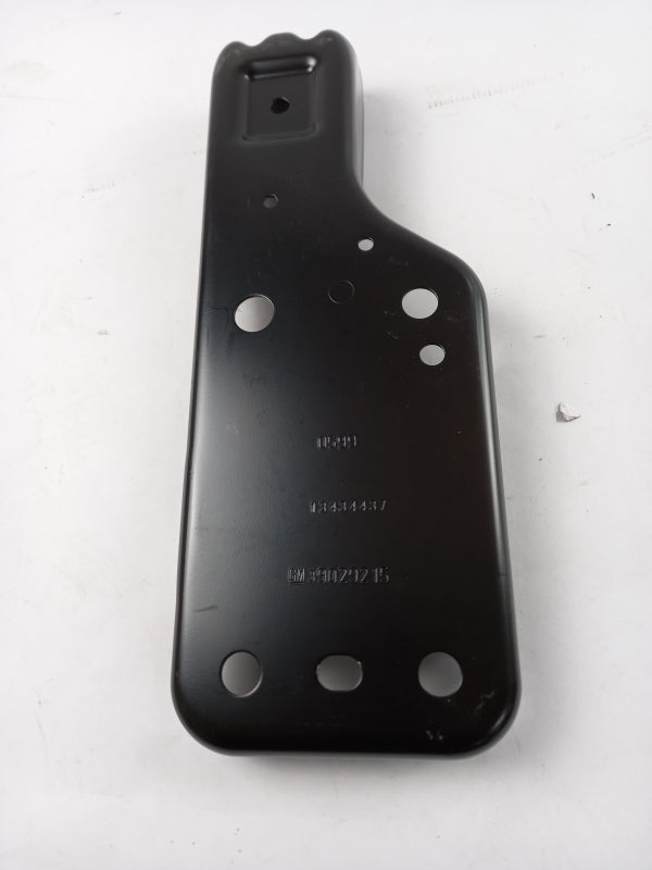 Original OPEL Corsa E bumper support front right 13444645 