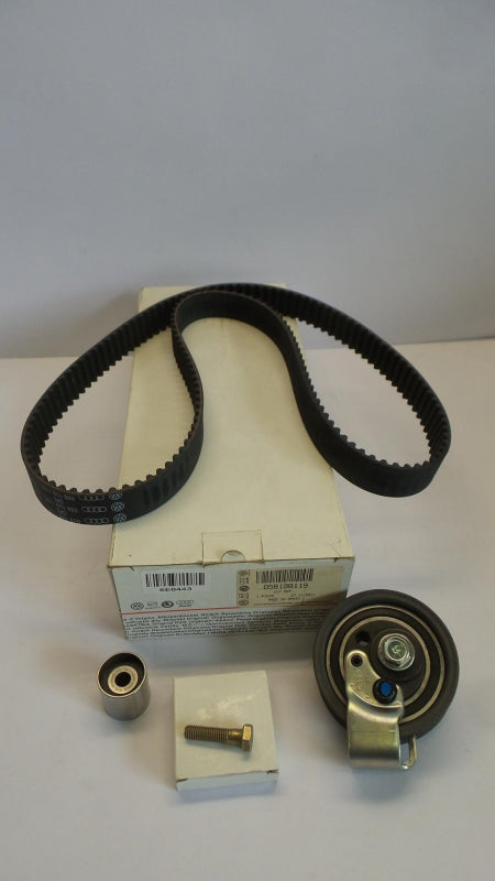 Original AUDI A4 A6 VW Passat Zahnriemensatz mit Rolle Reparatursatz 058198119