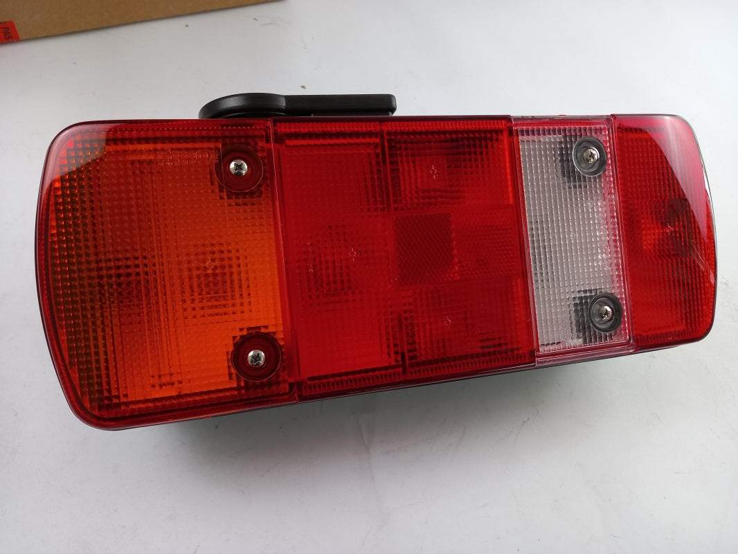 Original MERCEDES-BENZ Atego I Heckleuchte Hinteren A0025449403