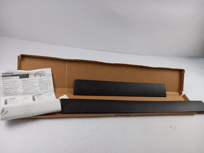 Original NISSAN e-NV200 Türabdeckung Schutzverkleidung für Hecktüren KE547JX082